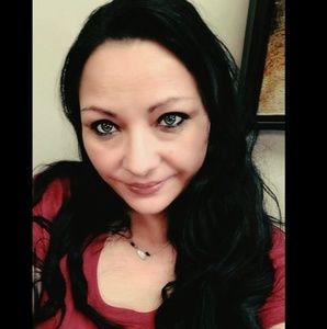 Meet your Posher, Tessa